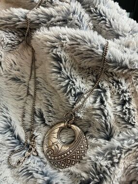 Retired - Brighton Silvertone Puffed Round Reversible Circle necklace.